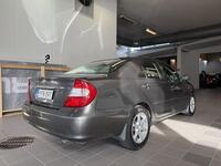 Toyota Camry vaihtoauto