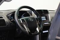 Toyota Land Cruiser vaihtoauto