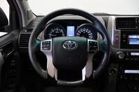 Toyota Land Cruiser vaihtoauto