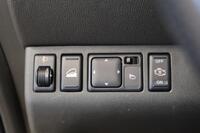 Nissan Pathfinder vaihtoauto