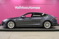 Tesla Model S vaihtoauto