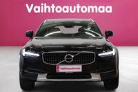 Volvo V90 Cross Country vaihtoauto