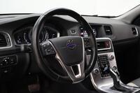 Volvo V60 Cross Country vaihtoauto