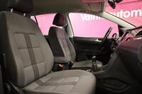 Volkswagen Golf Sportsvan vaihtoauto