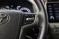 Toyota Land Cruiser vaihtoauto