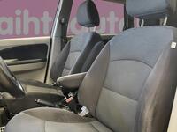 Mitsubishi Grandis vaihtoauto