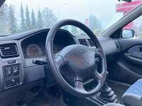 Nissan Almera vaihtoauto