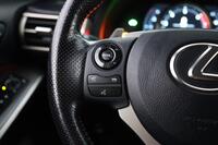 Lexus IS vaihtoauto