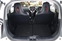 Toyota iQ vaihtoauto