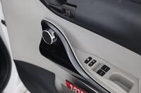 Toyota iQ vaihtoauto