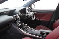Lexus IS vaihtoauto