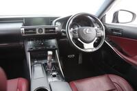 Lexus IS vaihtoauto