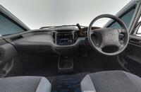 Toyota Estima vaihtoauto