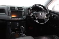 Toyota Crown vaihtoauto