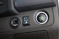 Toyota Crown vaihtoauto