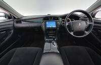 Toyota Crown vaihtoauto