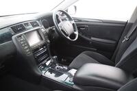 Toyota Crown vaihtoauto