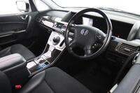 Honda Elysion vaihtoauto
