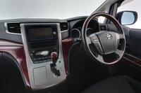 Toyota Vellfire vaihtoauto