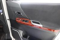 Toyota Vellfire vaihtoauto