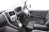 Toyota Alphard vaihtoauto