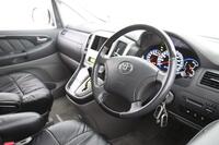 Toyota Alphard vaihtoauto