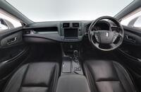 Toyota Crown vaihtoauto