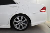 Toyota Crown vaihtoauto