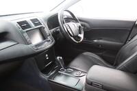 Toyota Crown vaihtoauto