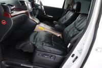 Toyota Alphard vaihtoauto