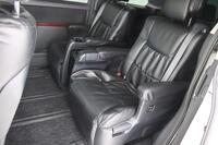 Toyota Alphard vaihtoauto