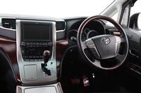 Toyota Alphard vaihtoauto