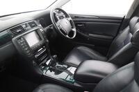 Toyota Crown vaihtoauto