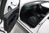 Toyota Crown vaihtoauto