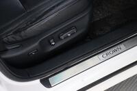 Toyota Crown vaihtoauto