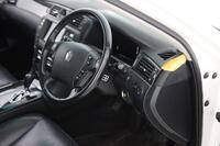 Toyota Crown vaihtoauto