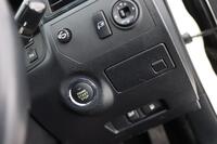 Toyota Crown vaihtoauto