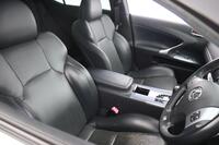 Lexus IS vaihtoauto