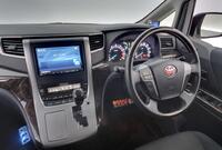 Toyota Vellfire vaihtoauto
