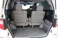 Toyota Alphard vaihtoauto