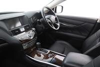 Nissan Fuga vaihtoauto