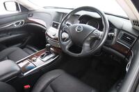 Nissan Fuga vaihtoauto