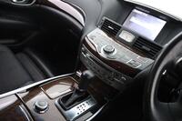 Nissan Fuga vaihtoauto