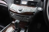 Nissan Fuga vaihtoauto