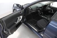 Subaru Legacy vaihtoauto