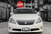 Toyota Crown vaihtoauto