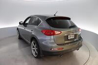 Nissan Skyline vaihtoauto