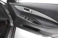 Nissan Skyline vaihtoauto