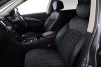 Nissan Skyline vaihtoauto