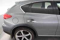 Nissan Skyline vaihtoauto